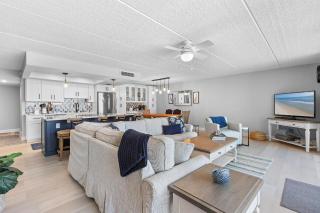 Pelican C402 - New Smyrna Beach - 5