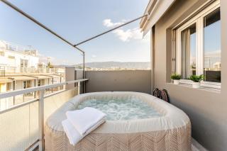Lovely APT w/heated Jacuzzi &full Acropolis view - Atene - 5