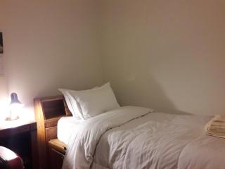 Room 4 - Fremont - 0