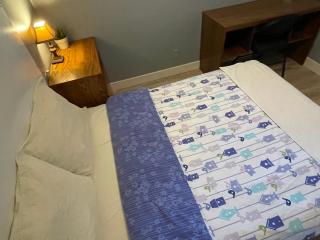 Room 4 - Fremont - 3