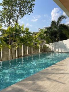 Prime Location46 sqm Room, King-Size Bed - Ao Nang Beach - 0