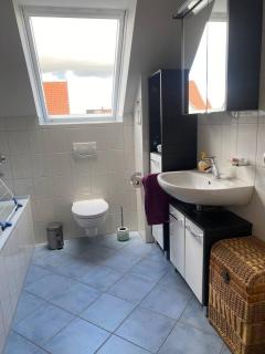 Top Wohnung im Süden von Augsburg - - 1