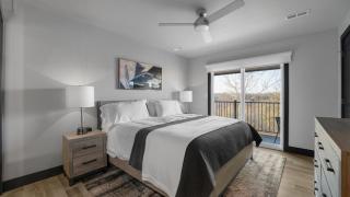 Luxury Apt on Bagnell Dam Blvd! - Lake Ozark - 1