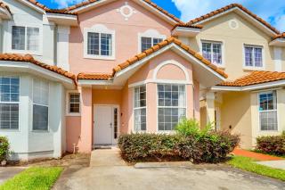 10 Mi to WDW Gated Townhome with Themed Rooms! - Kissimmee - 8