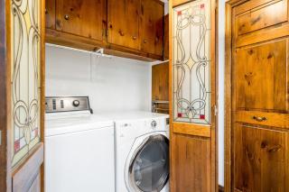 3bed 2bath heritage duplex - Prime Location - Collingwood - 3