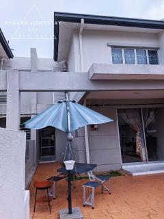 Rynurr Homestay A Famosa near Waterpark - Kampong Pulau Sebang - 3