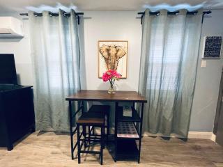 Rittenhouse Square close by Kimmel Center Suite - 2