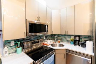 Downtown City Hall near Kimmel Center 2BD Suite - 4