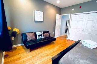 Modern Cozy Huge Balcony in Heart of Passyunk - Philadelphia - 6