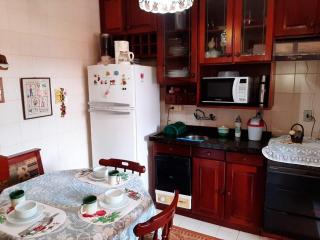 Apartamento em Estilo Clássico no Centro de Gramado - Gramado - 2