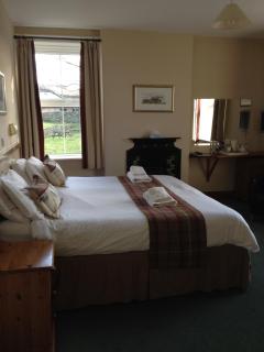 The Fox & Hounds Inn & Camping Pods - Danby - 9