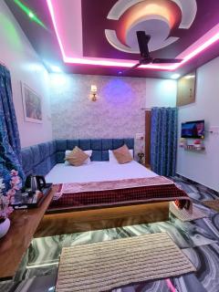 MPT Aarav Home Stay NX - 8