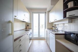 Very spacious studio with balcony - Parkview 2 - Zürich - 2