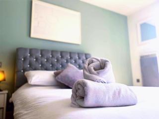 City Centre Flat within the Hayes Complex - Cardiff - 3