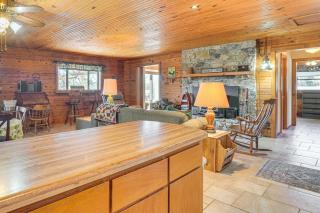 Table Rock Lake Cabin with Waterfront Views! - Shell Knob - 2