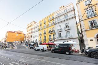 Bica Contemporary Historic 2 Bedroom Apt - Lisboa - 1