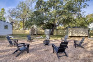 3 in 1 Villa Swing Set Game Room Dogs Ok - 3