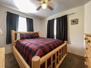 Raspberry Patch View- New Listing with new hot tub - Garden City - 5