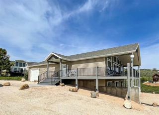Brand New Bear Lake Beach Cottage in Sweetwater - Garden City - 7