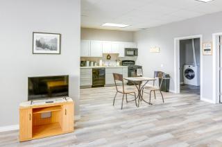 Del Norte Retreat Gateway to Outdoor Adventures! - 3
