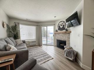 Inn Building Condo 209, Beautifully updated, view - 4