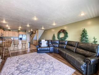 Lake View Condo 874 2, Bear Lake Views - Garden City - 9