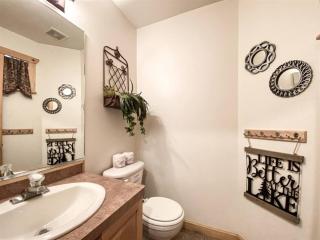 Lake View Condo 874 2, Bear Lake Views - Garden City - 1
