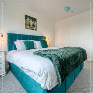 Elegant 8-Bedroom Home in Nottingham - Near City Hospital, Sherwood & Easy Access to City Centre - Nottingham - 0