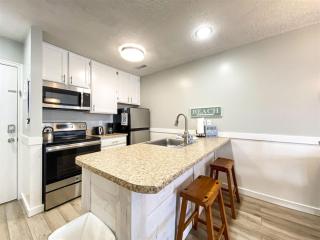 Inn Building Condo 203, Remolded with Lake View - 1
