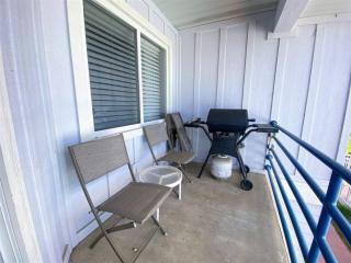 Beautiful Inn Building Updated Condo 211 - 6