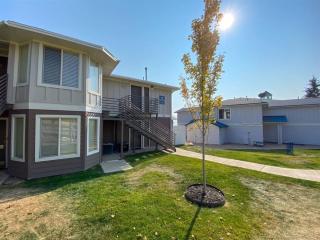 14-Plex Condo 114 Ground level, close to pool - Garden City - 4