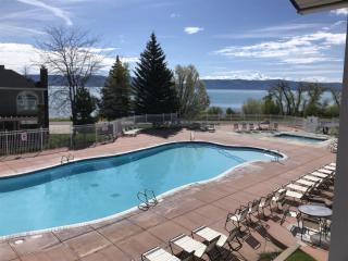 14-Plex Condo 114 Ground level, close to pool - Garden City - 9