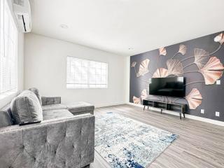Serene West Hills Studio Haven - WO2 - CAL - Calabasas - 0