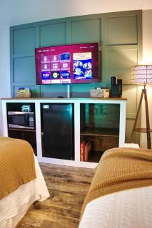 Jonesbones Lodge- Silver Dollar City Getaway - Branson - 4