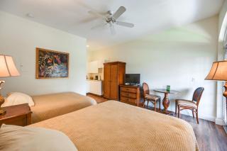 Naples Vacation Rental Studio in Resort Community - Naples - 7