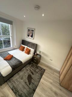 Stunning newly refurbished 1 bed in kings cross, st Pancras!320 - London - 2