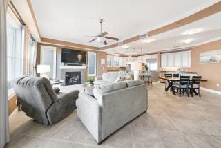 Carillon Sunset 101 - 0