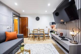3 Bedroom Apartment By River Thames - Londra - 9
