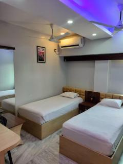 Hotel Epar Bangla - Agartala - 3