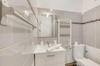 Calme, Paris, Tram 9mim, RER C 15min - Genius - 1