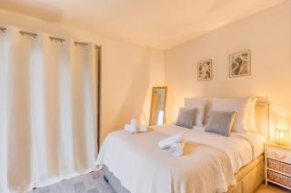 Calme, Paris, Tram 9mim, RER C 15min - Genius - 8