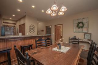 2BR Village At Indian Point 1902 near SDC - Free Tickets Daily up to $500 - Branson - 9