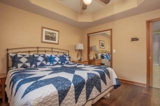 2BR Village At Indian Point 1902 near SDC - Free Tickets Daily up to $500 - Branson - 2