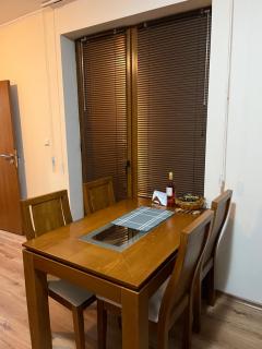 Ski Zone at Gondola, Warm and Cosy, WiFi, AC, Netflix, Perfect One Bedroom appartment, Beautiful View - Bansko - 5