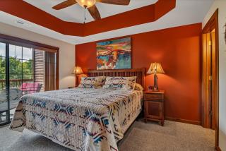 2BR Village At Indian Point 1801 near SDC - Free Tickets Daily up to $500 - Branson - 3