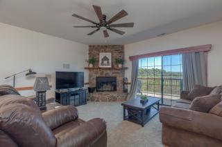 2BR Village At Indian Point 1707 near SDC - Free Tickets Daily up to $500 - Branson - 8
