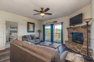 2BR Village At Indian Point1704 near SDC - Free Tickets Daily up to $500 - Branson - 6