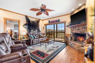 2BR Village At Indian Point 1608 near SDC - Free Tickets Daily up to $500 - Branson - 4