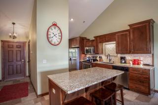 2BR Village At Indian Point 1511 near SDC - Free Tickets Daily up to $500 - Branson - 7