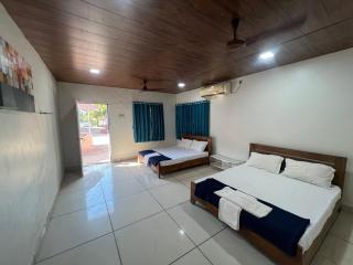 Kusum's Paradise Farm - Karjat - 5